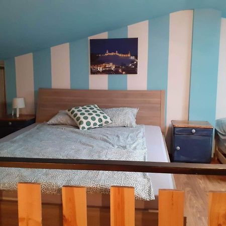 Apartament Na Rynku เคนชินี ภายนอก รูปภาพ